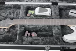 Gator Molded Electric Case With LED Light 18 Gator Molded Electric Case With LED Light -Orchestral Oasis shop K46928000000000 IMAGE 08